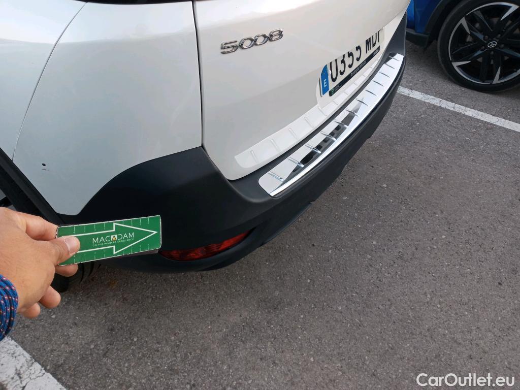  Peugeot  5008 PEUGEOT  / 2020 / 5P / todoterreno 1.5 BlueHDi 96kW (130CV) S&S Allure EAT8 #32