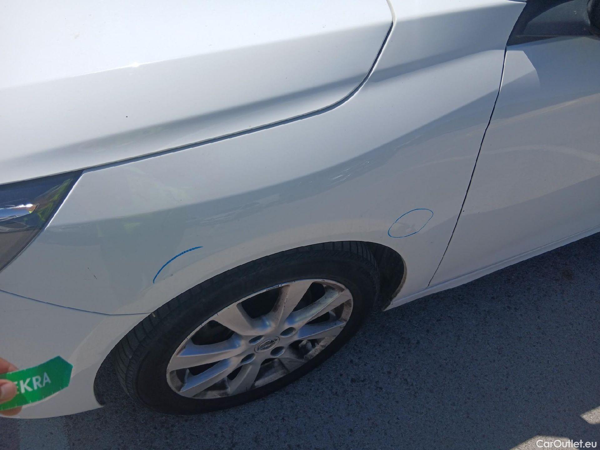  Opel  Corsa OPEL  / 2019 / 5P / berlina con portón  1.2T XHL 74kW (100CV) Edition (2) #8