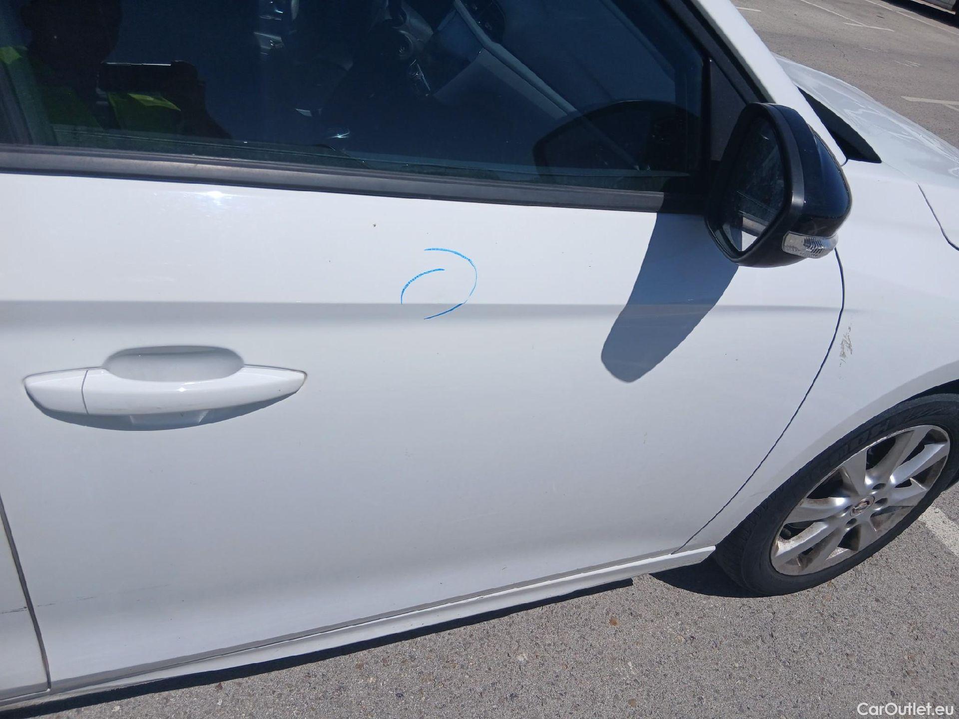  Opel  Corsa OPEL  / 2019 / 5P / berlina con portón  1.2T XHL 74kW (100CV) Edition (2) #21