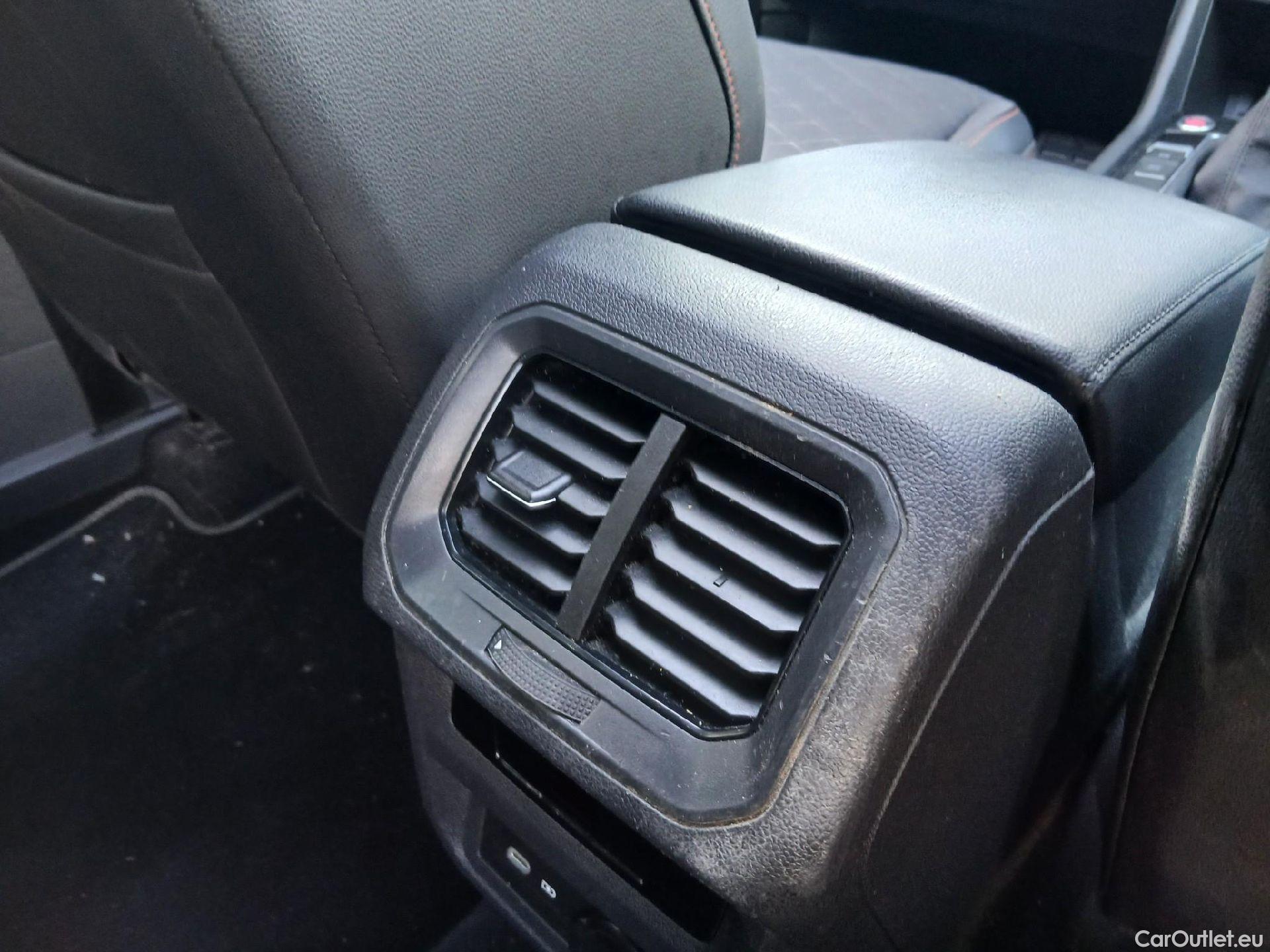  Seat  TARRACO SEAT  / 2018 / 5P / todoterreno 1.5 TSI 110kW St&Sp FR GO L DSG(SP) #27