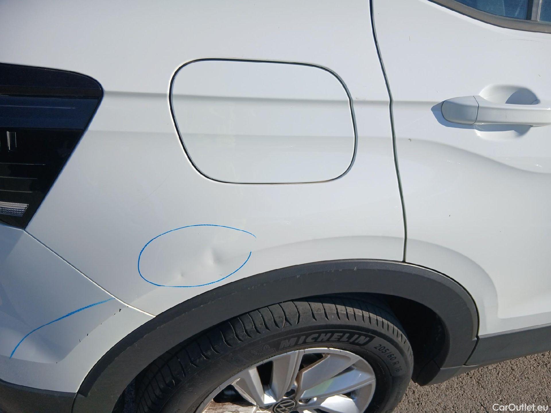 Volkswagen  T-CROSS VOLKSWAGEN  / 2018 / 5P / todoterreno Advance 1.0 TSI 81kW (110CV) DSG (AC3) #23