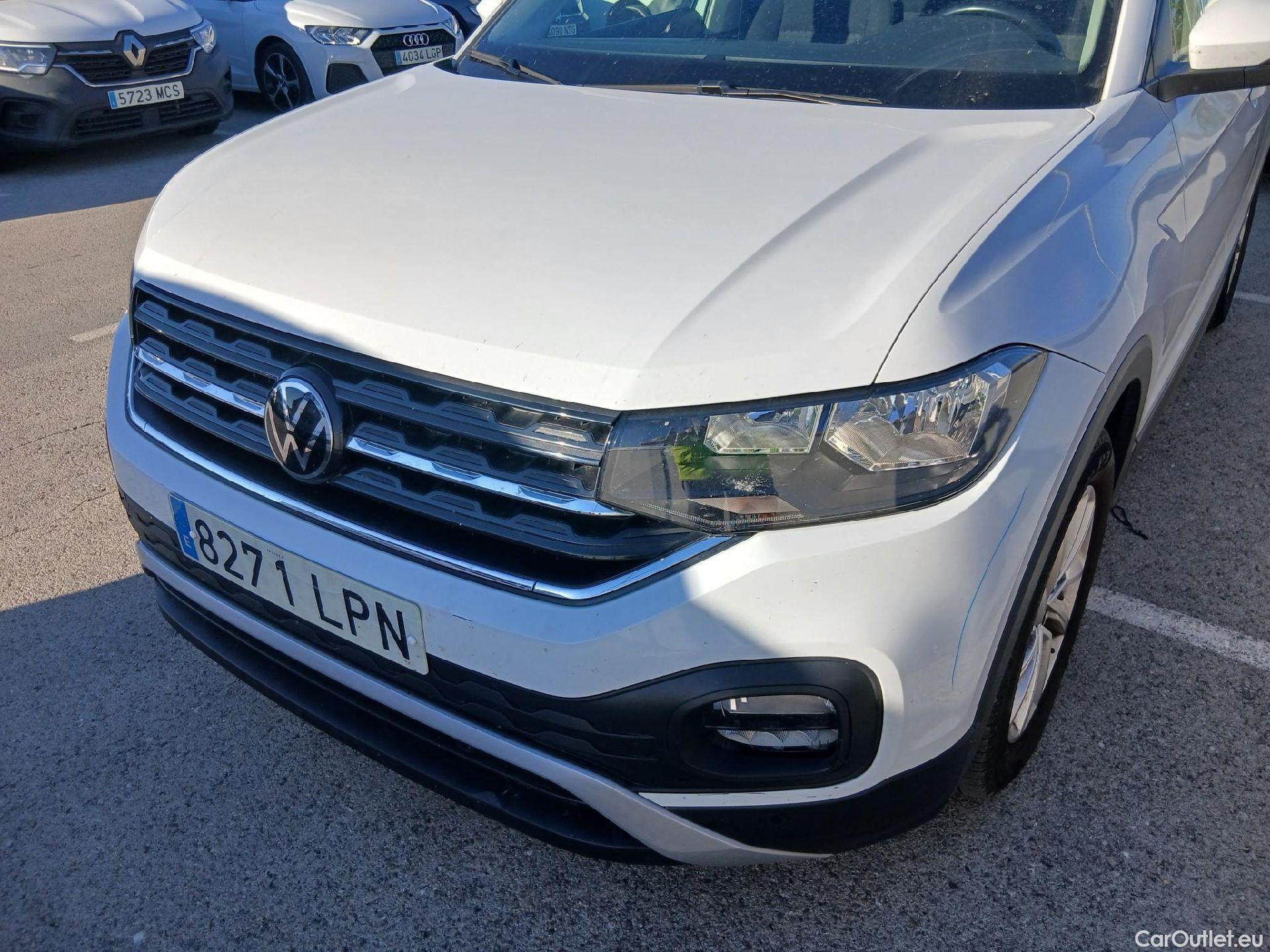  Volkswagen  T-CROSS VOLKSWAGEN  / 2018 / 5P / todoterreno Advance 1.0 TSI 81kW (110CV) DSG (AC3) #5