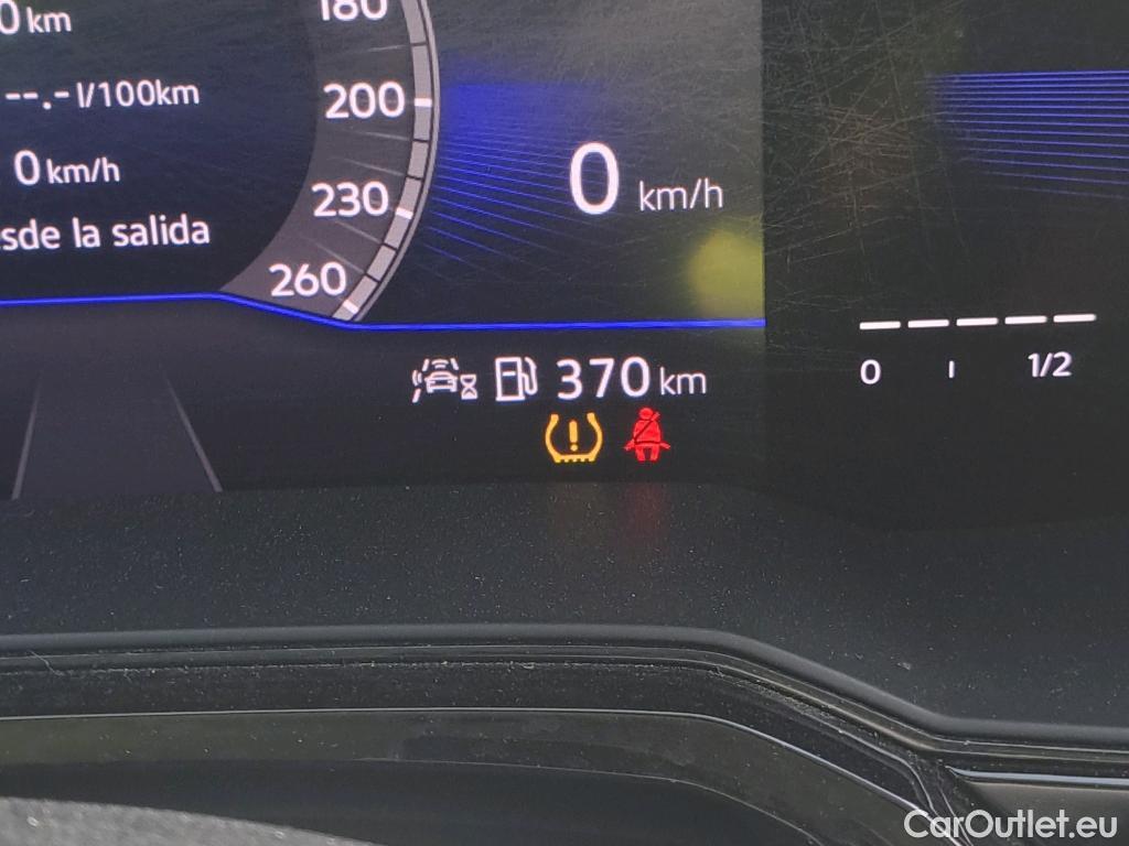  Volkswagen  Polo VOLKSWAGEN  / 2021 / 5P / berlina con portón Life 1.0 TSI 70kW (95CV) #44