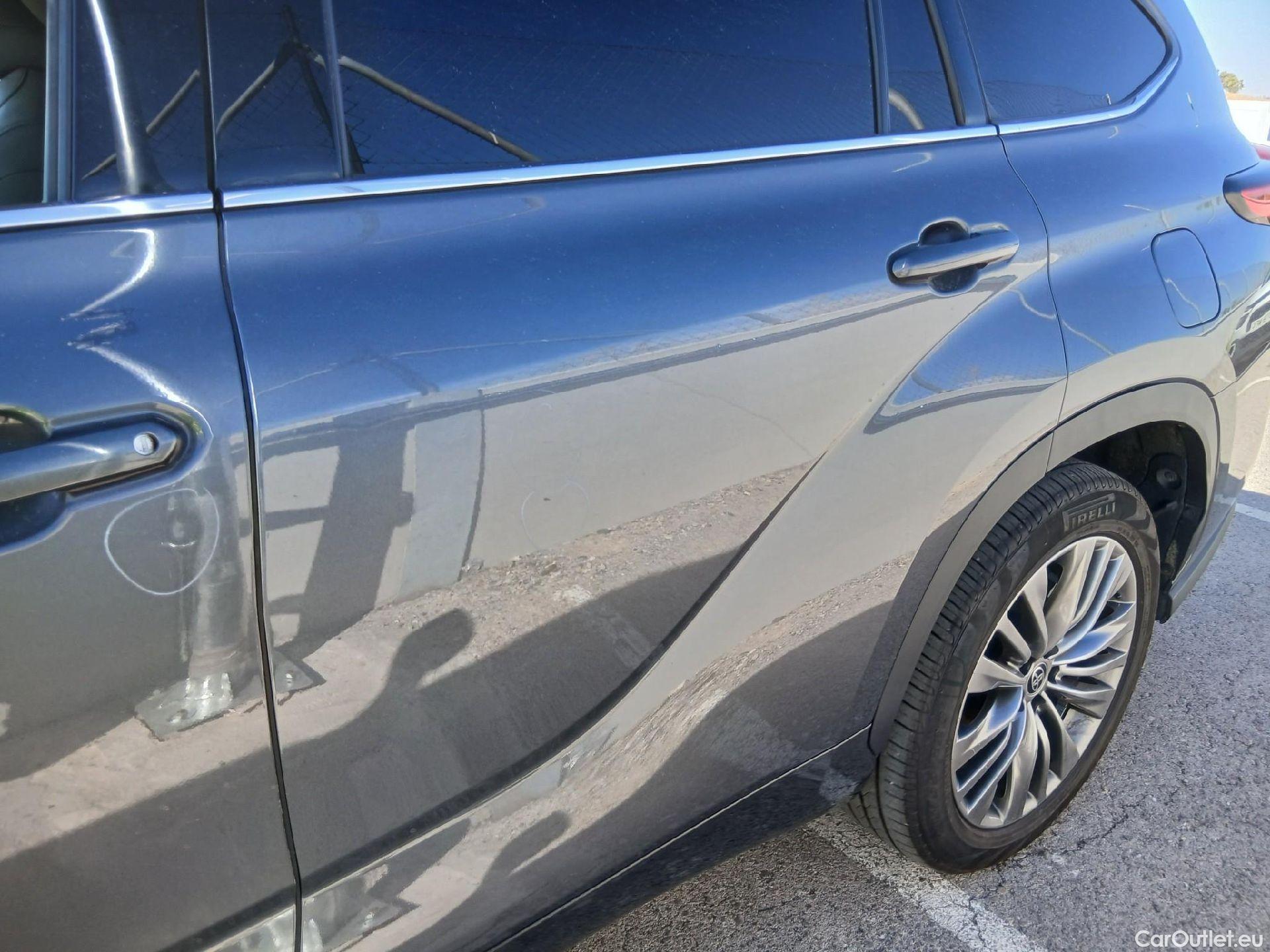  Toyota  Highlander TOYOTA  / 2021 / 5P / todoterreno 2.5 Advance P. Metalizada #15