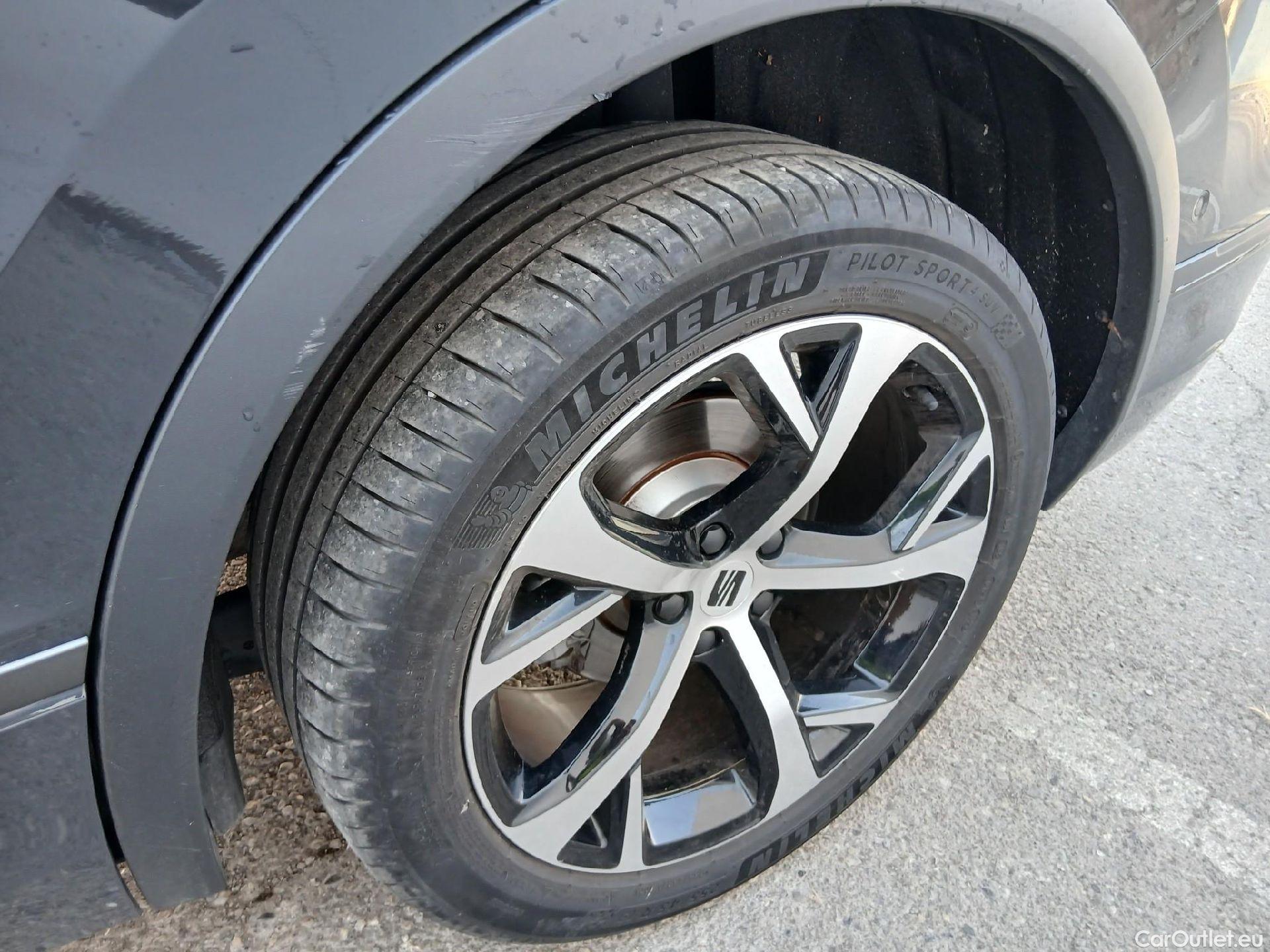  Seat  TARRACO SEAT  / 2018 / 5P / todoterreno 1.5 TSI 110kW St&Sp FR GO L DSG(SP) #15