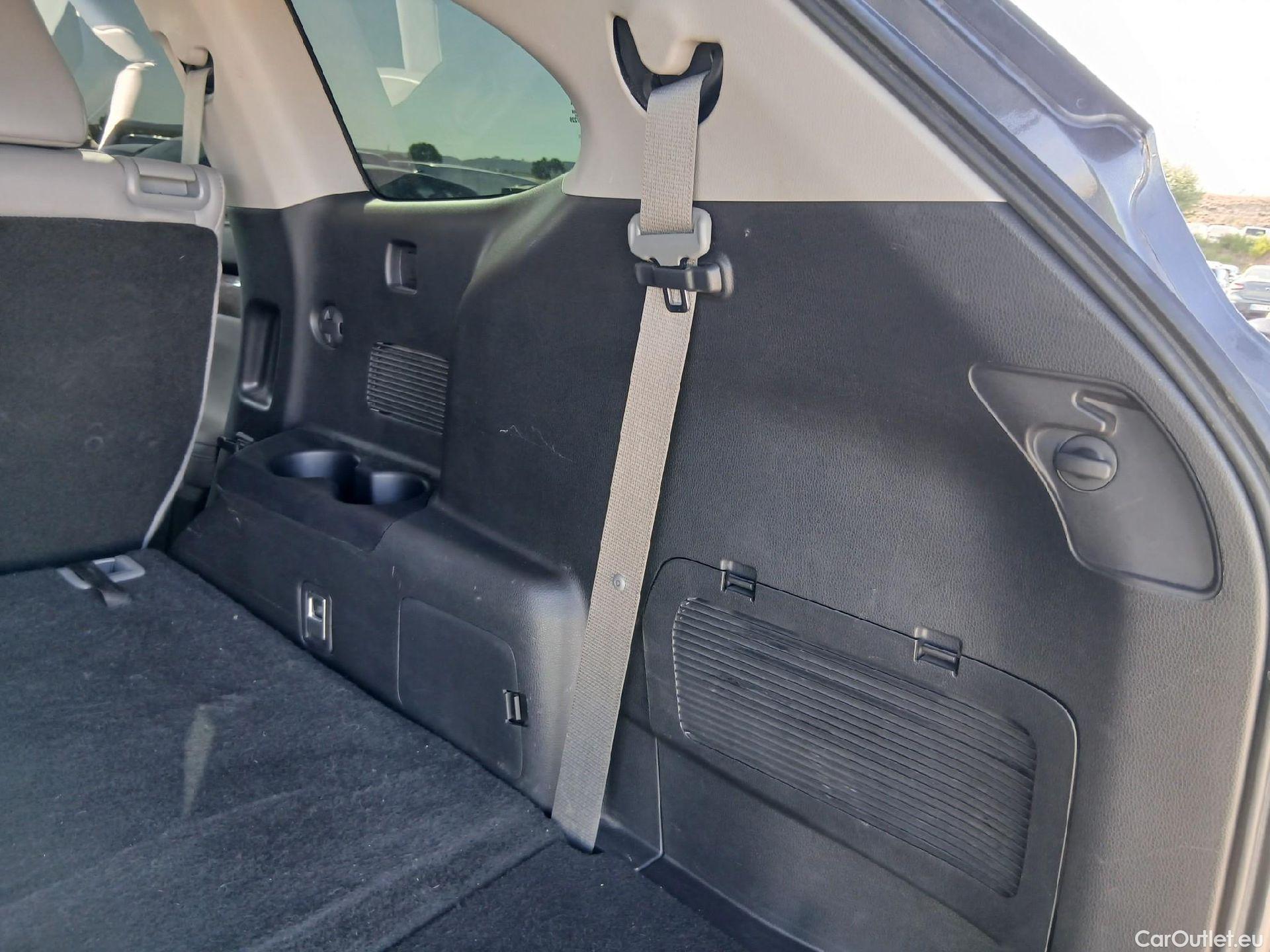  Toyota  Highlander TOYOTA  / 2021 / 5P / todoterreno 2.5 Advance P. Metalizada #27