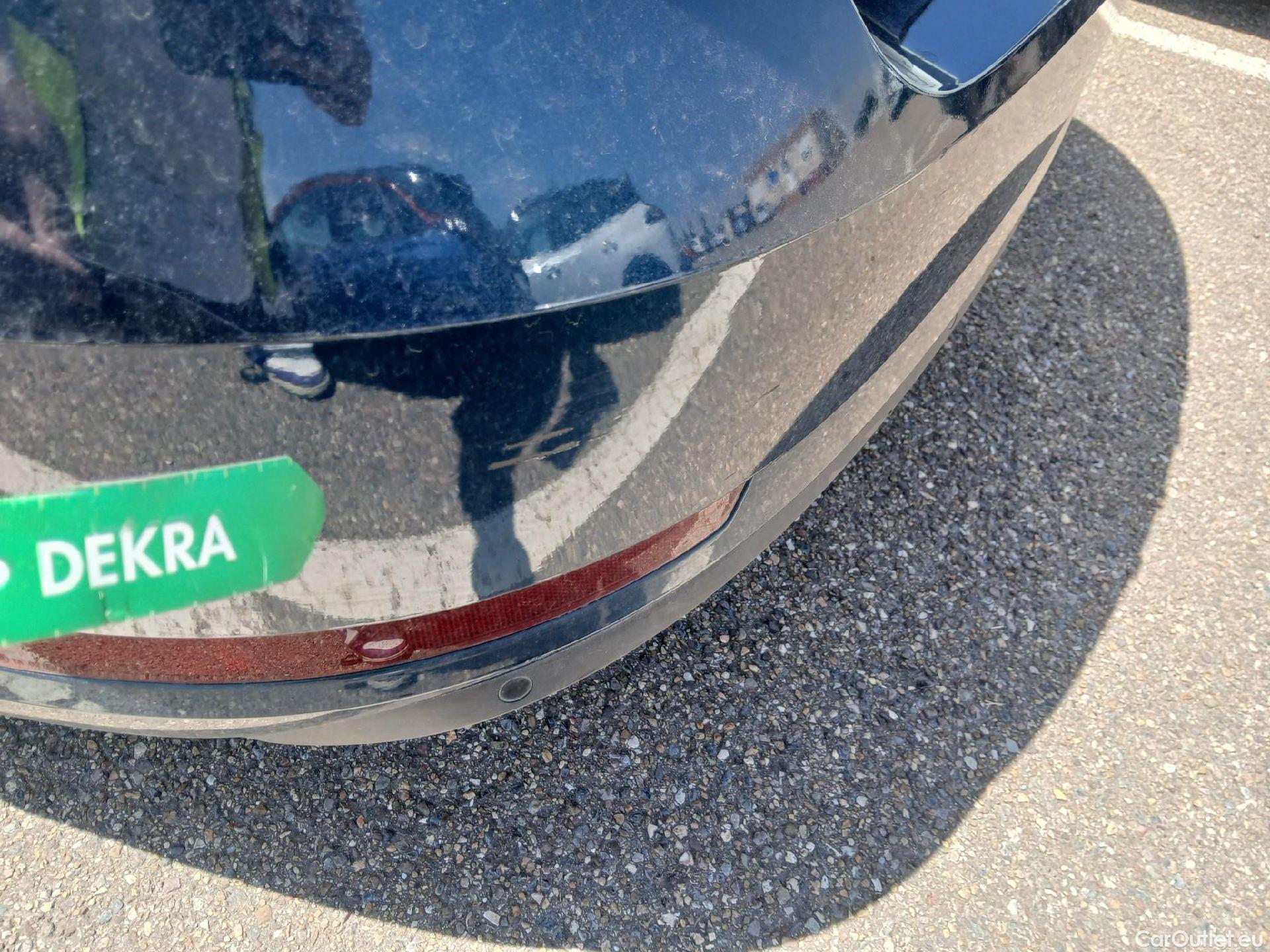  Skoda  Superb SKODA  / 2019 / 5P / berlina con portón 2.0 TDI 110kW (150CV) Style #17