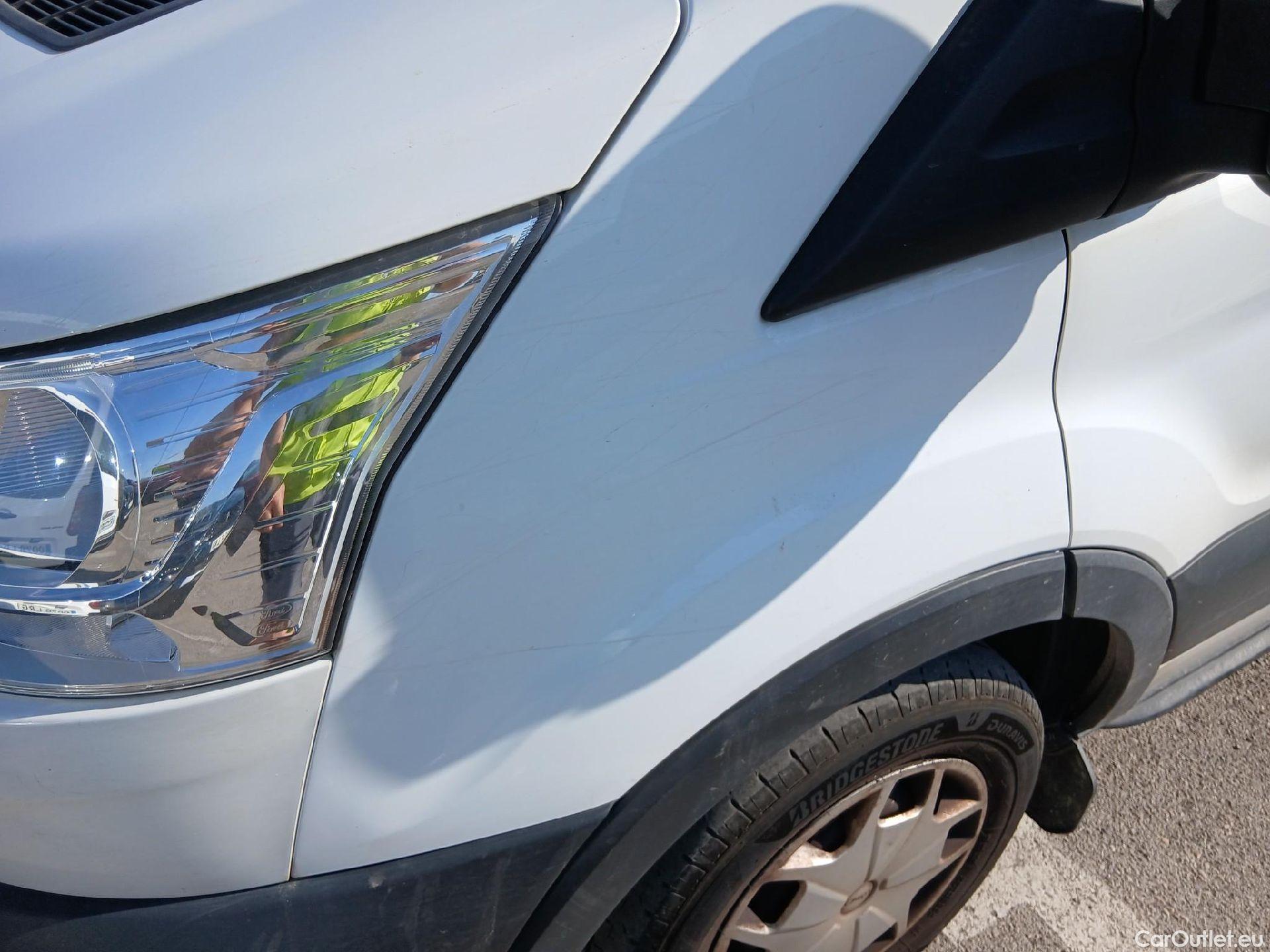  Ford  Transit FORD  / 2013 / 4P / furgón 310 96kW L2H2 Van Trend FWD MHEV #5