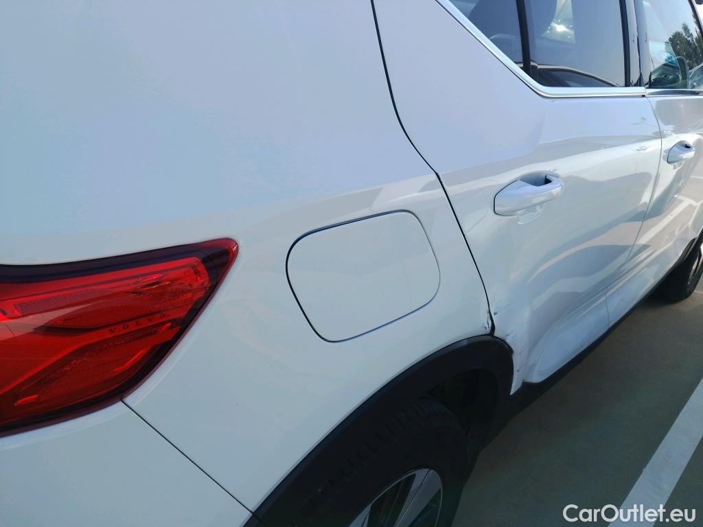  Volvo  XC 40 VOLVO XC40 / 2017 / 5P / todoterreno 1.5 T4 Twin Recharge Inscription Ex Auto #7