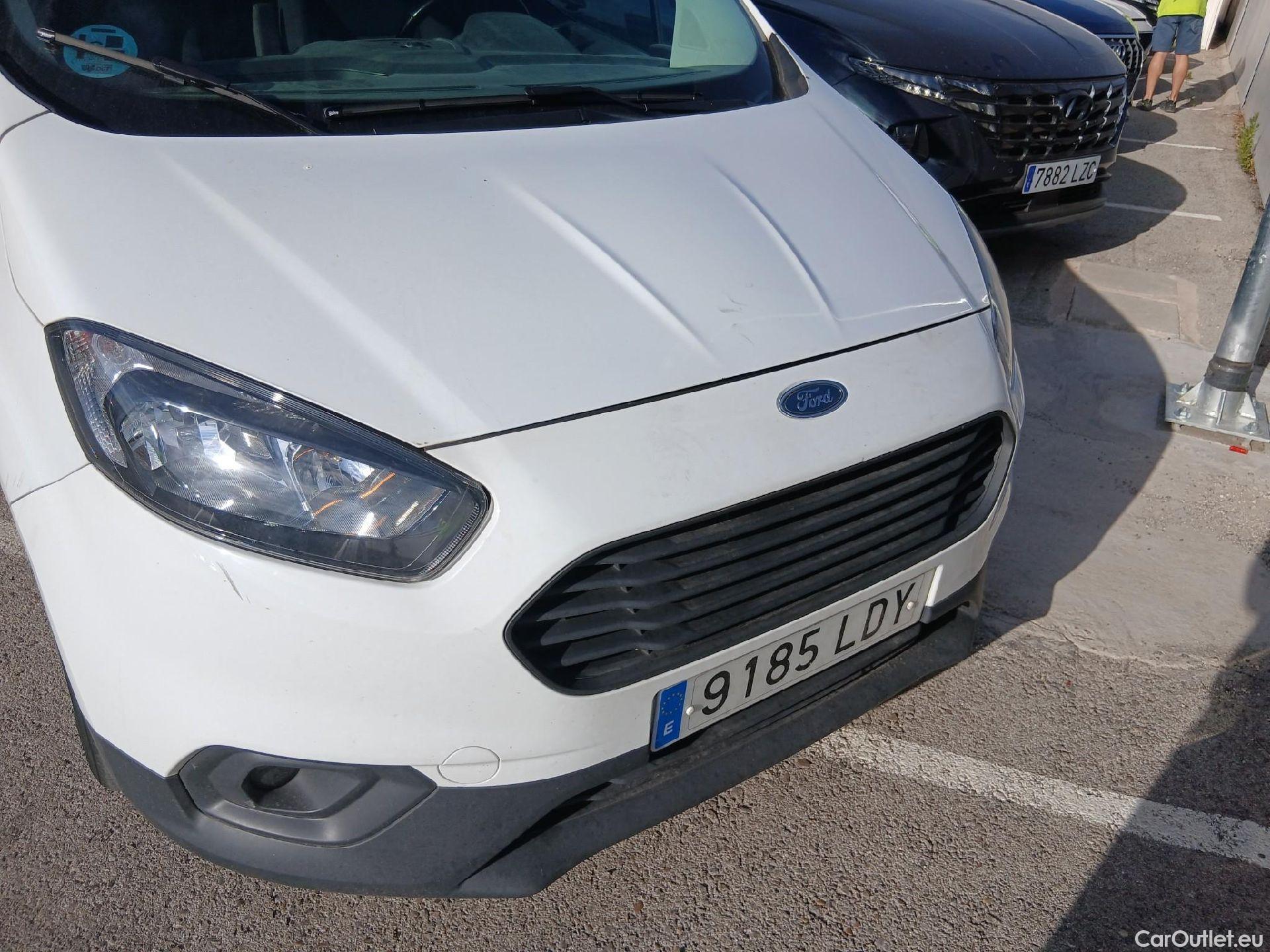  Ford  Transit FORD  Courier/2014/4P/furgón der.turis Van 1.5 TDCi 56kW Trend #5
