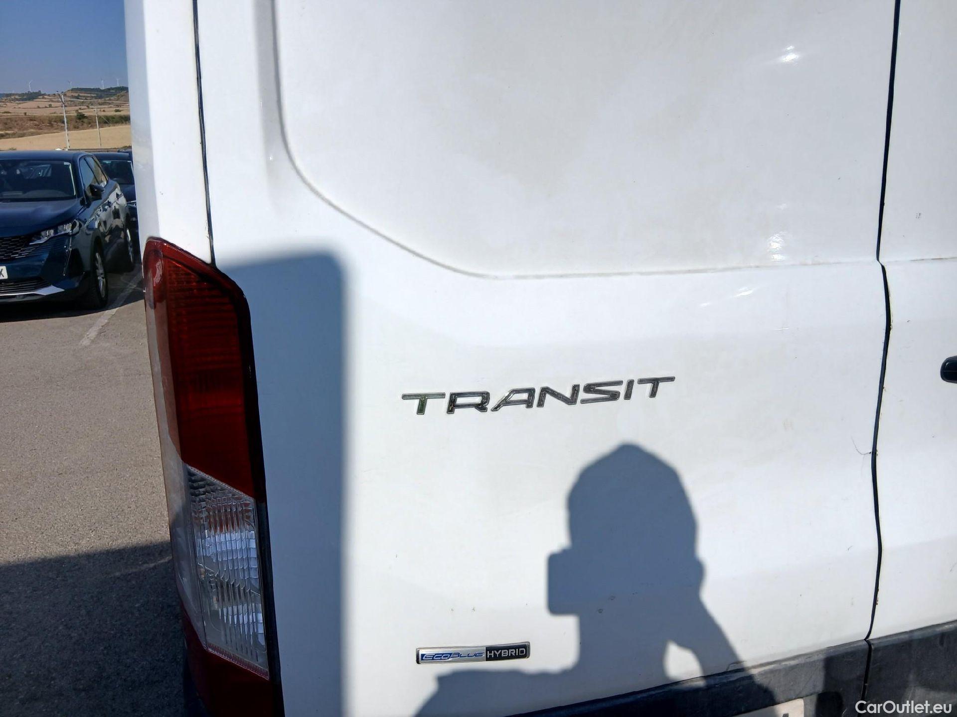  Ford  Transit FORD  / 2013 / 4P / furgón 310 96kW L2H2 Van Trend FWD MHEV #17