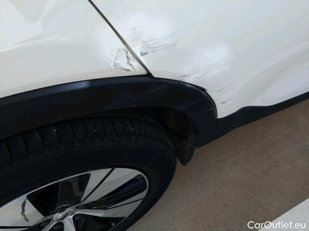  Volvo  XC 40 VOLVO XC40 / 2017 / 5P / todoterreno 1.5 T4 Twin Recharge Inscription Ex Auto #36