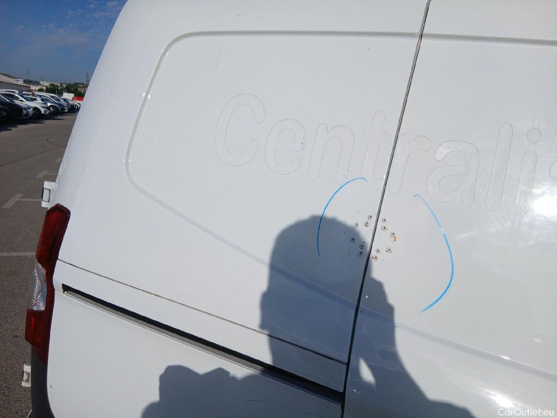  Ford  Transit FORD  Courier/2014/4P/furgón der.turis Van 1.5 TDCi 56kW Trend #32