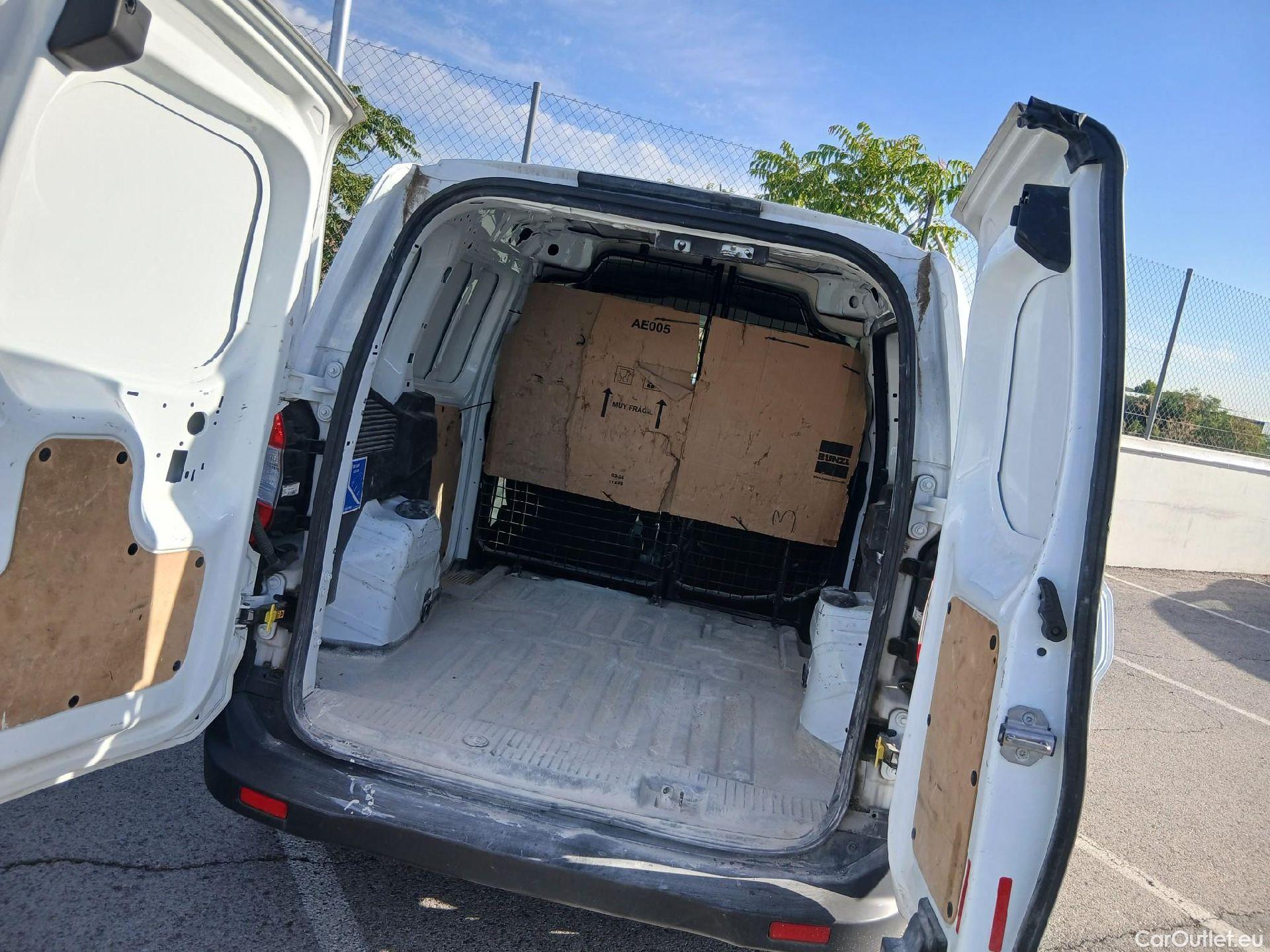  Ford  Transit FORD  Courier/2014/4P/furgón der.turis Van 1.5 TDCi 56kW Trend #2