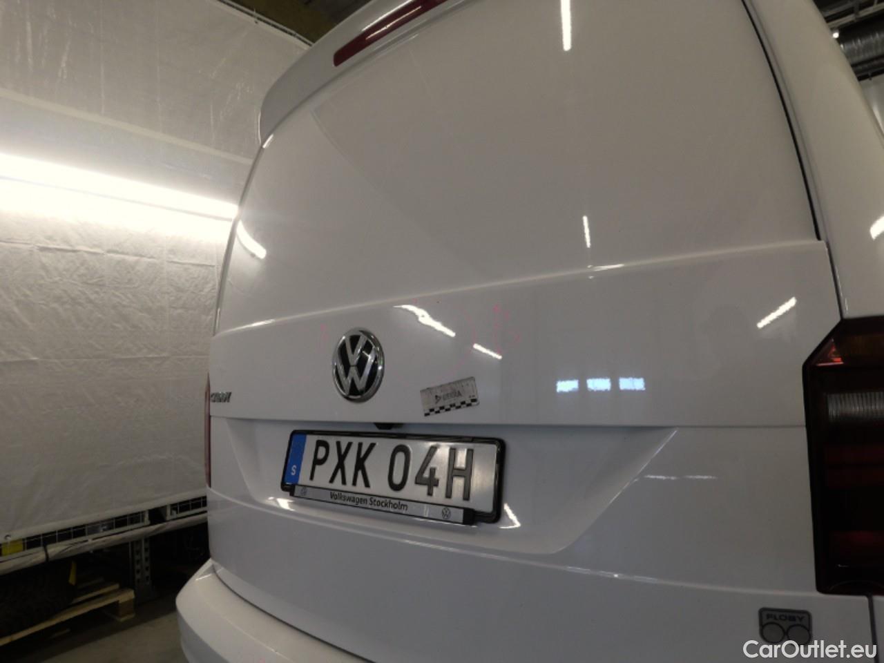  Volkswagen  Caddy  TDI 75 Maxi Aut #29