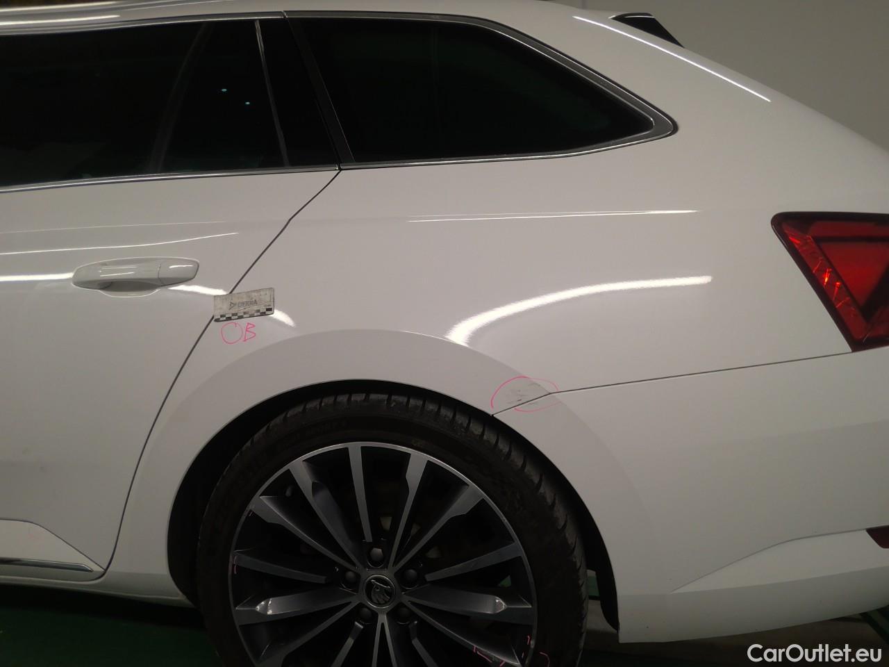  Skoda  Superb Sup.Co.TSI PHEV 218 L&K Aut #27