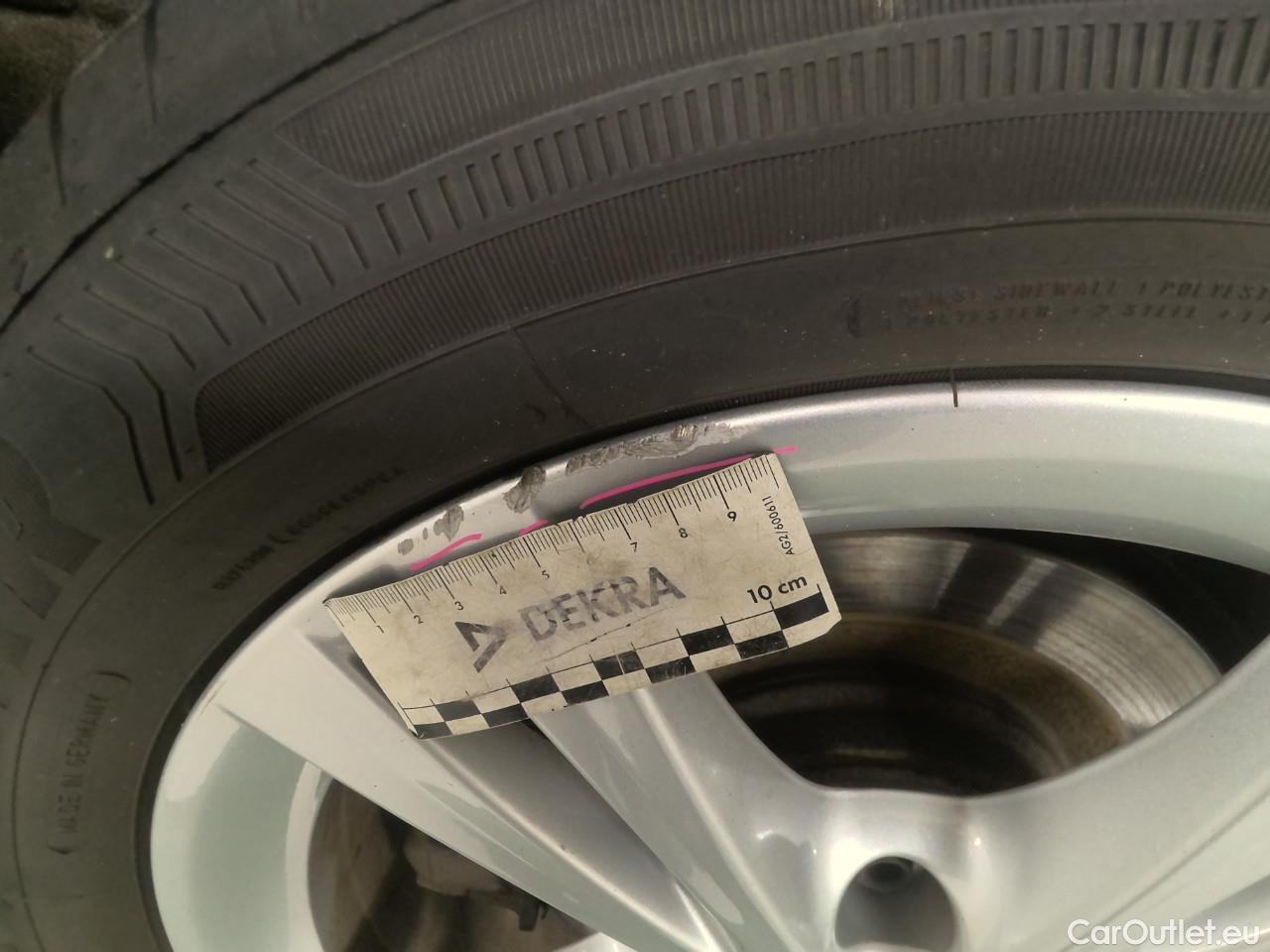  Bmw  X1  xDrive20i xLine Aut. #21