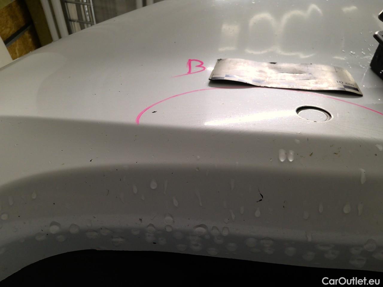  Tesla  Model Y  Long-Range AWD #12