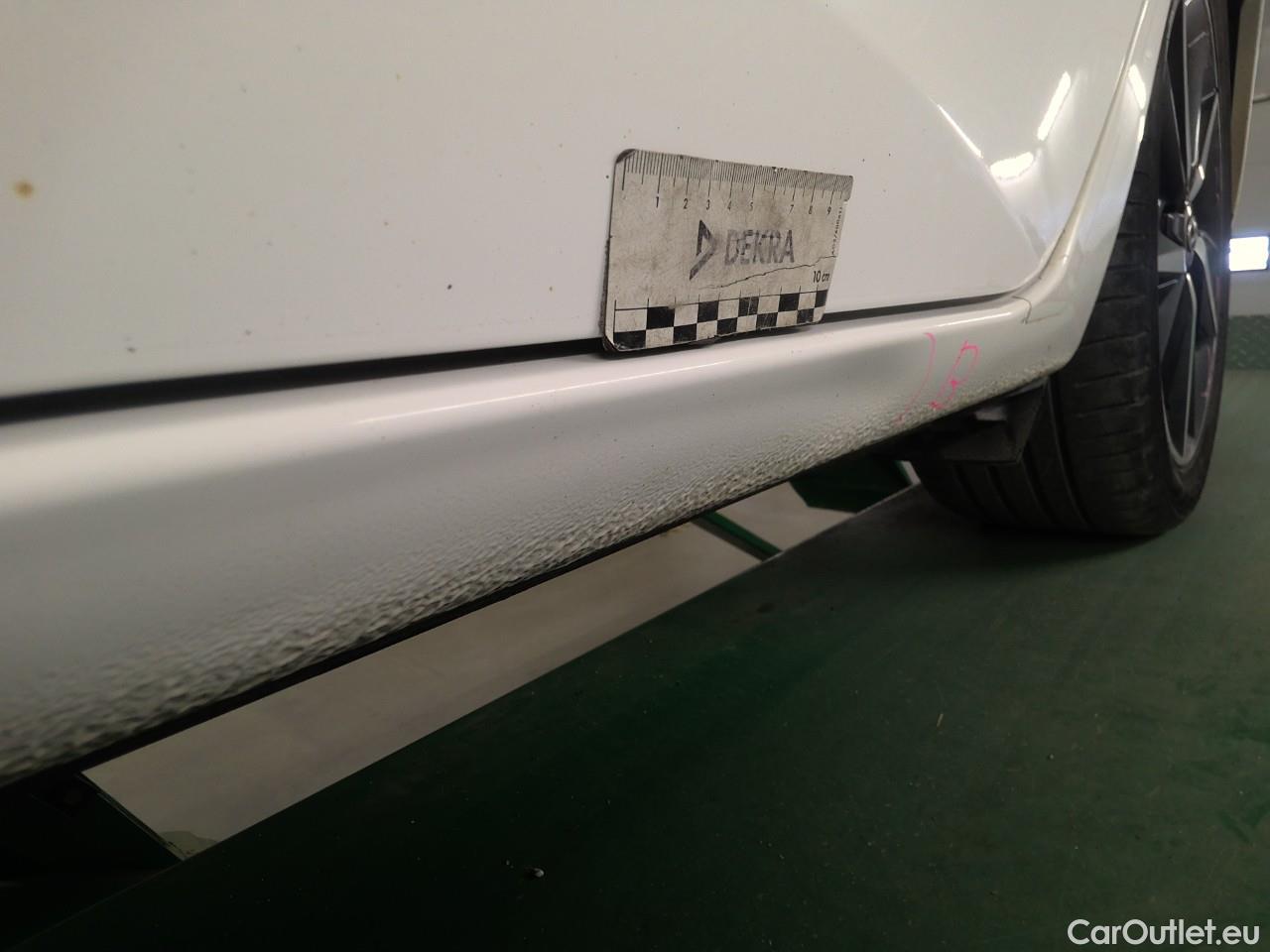  Toyota  Auris  TS 1.2T Touch & Go Edit. #9