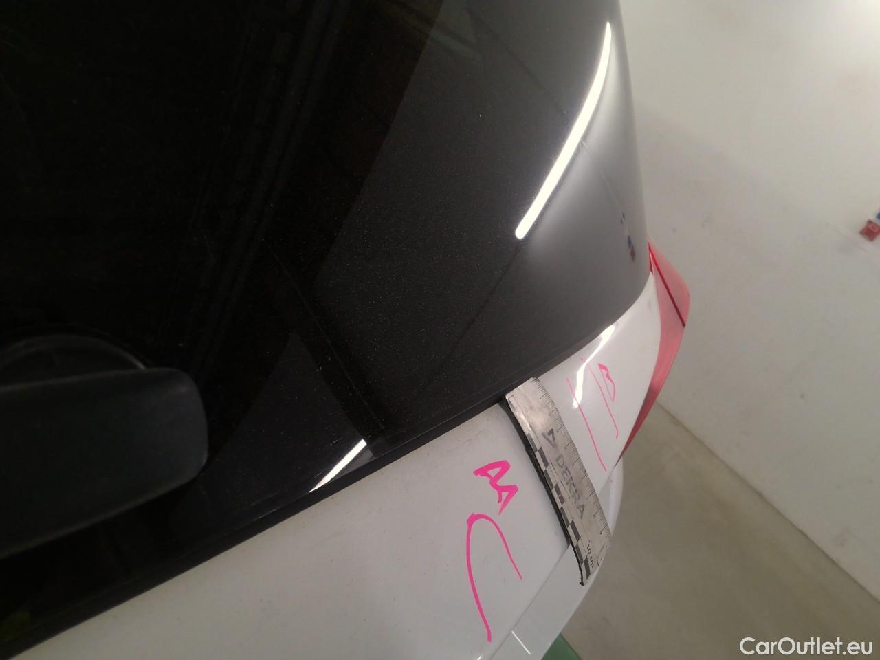 Toyota  Auris  TS 1.2T Touch & Go Edit. #82