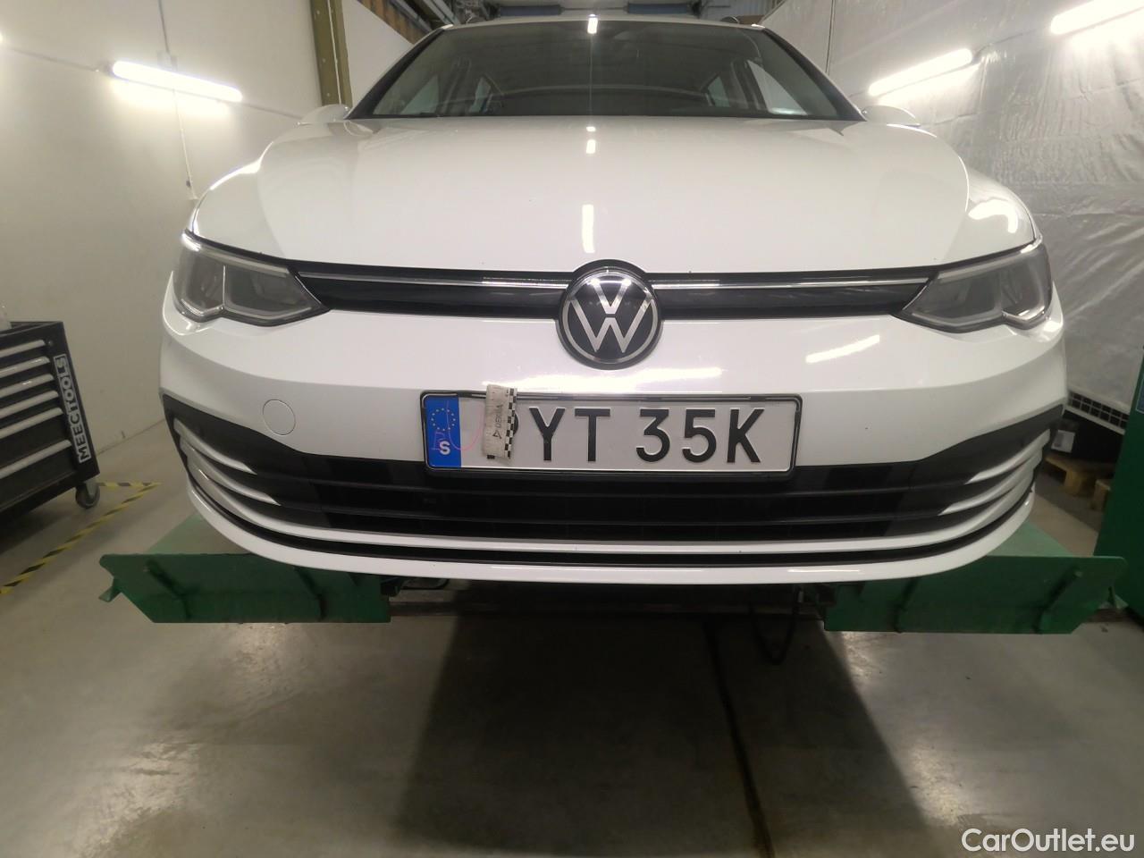  Volkswagen  Golf  SC 1.5 eTSI 130 Aut #9