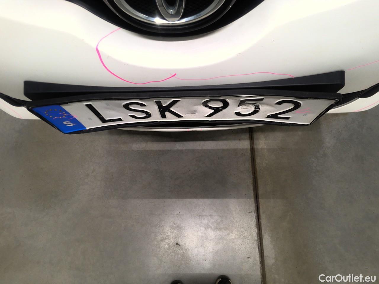  Toyota  Auris  TS 1.2T Touch & Go Edit. #24