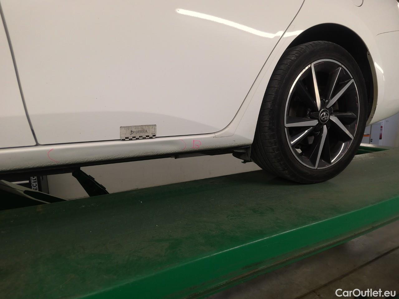  Toyota  Auris  TS 1.2T Touch & Go Edit. #10