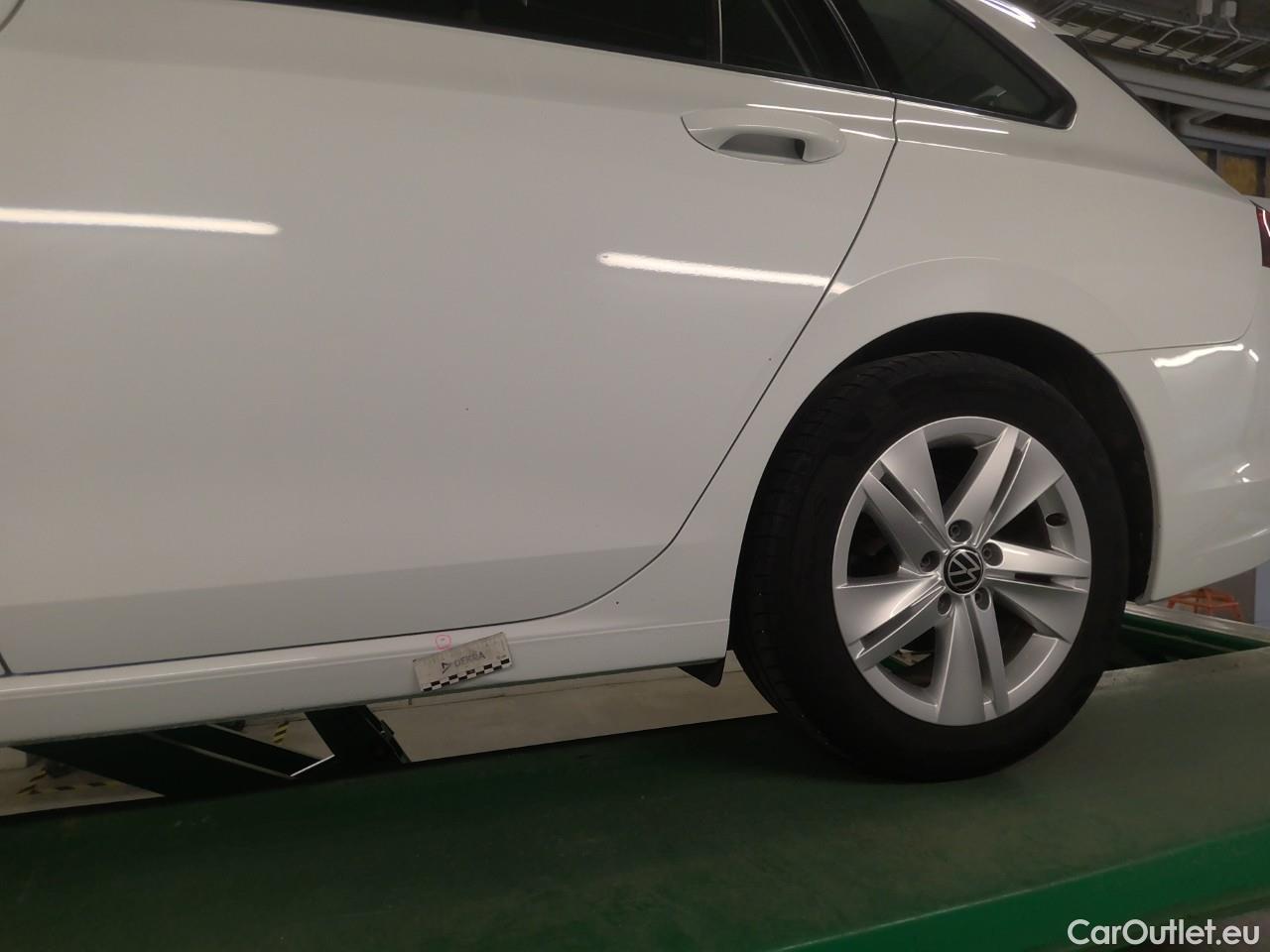 Volkswagen  Golf  SC 1.5 eTSI 130 Aut #4