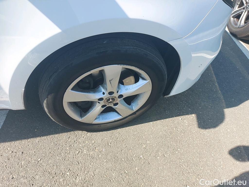  Mercedes  V-Klasse MERCEDES-BENZ Clase V / 2014 / 5P / monovolumen 250 d Avantgarde Largo #24