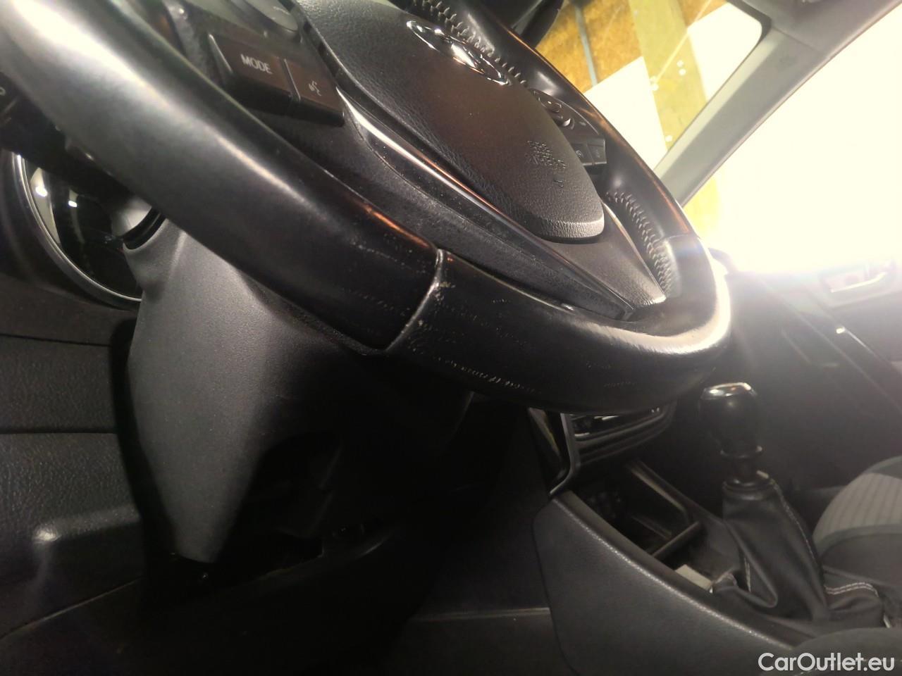  Toyota  Auris  TS 1.2T Touch & Go Edit. #66