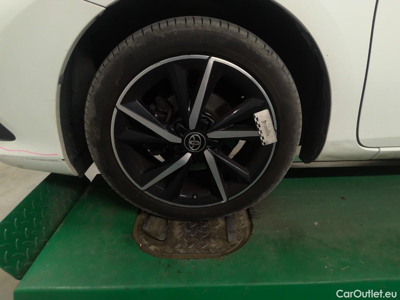  Toyota  Auris  TS 1.2T Touch & Go Edit. #67