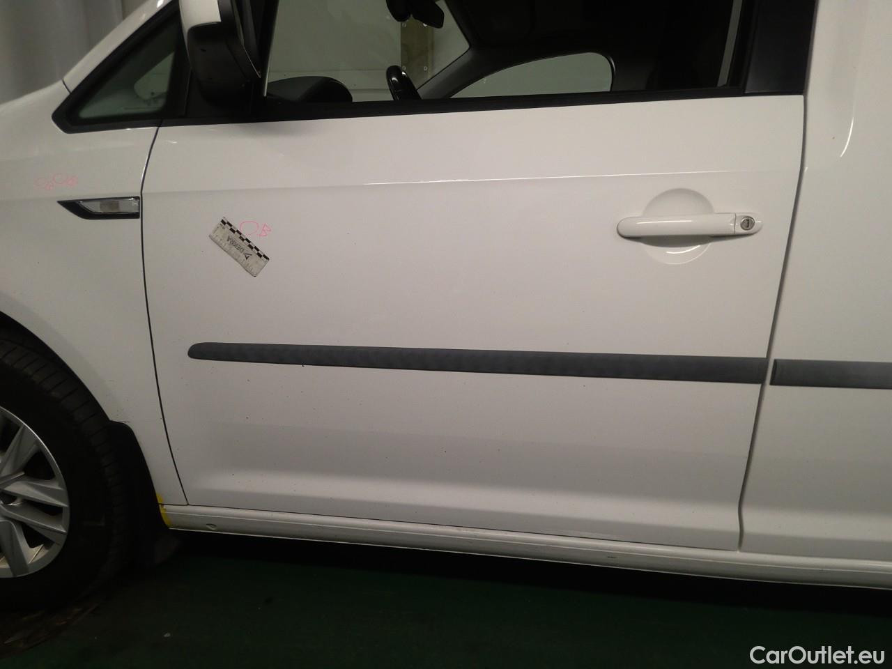  Volkswagen  Caddy  TDI 75 Maxi Aut #19