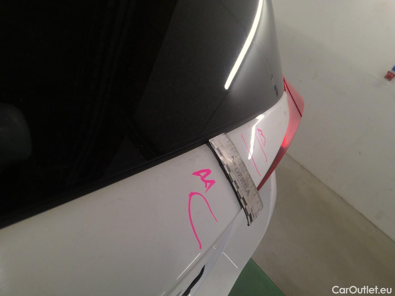  Toyota  Auris  TS 1.2T Touch & Go Edit. #81