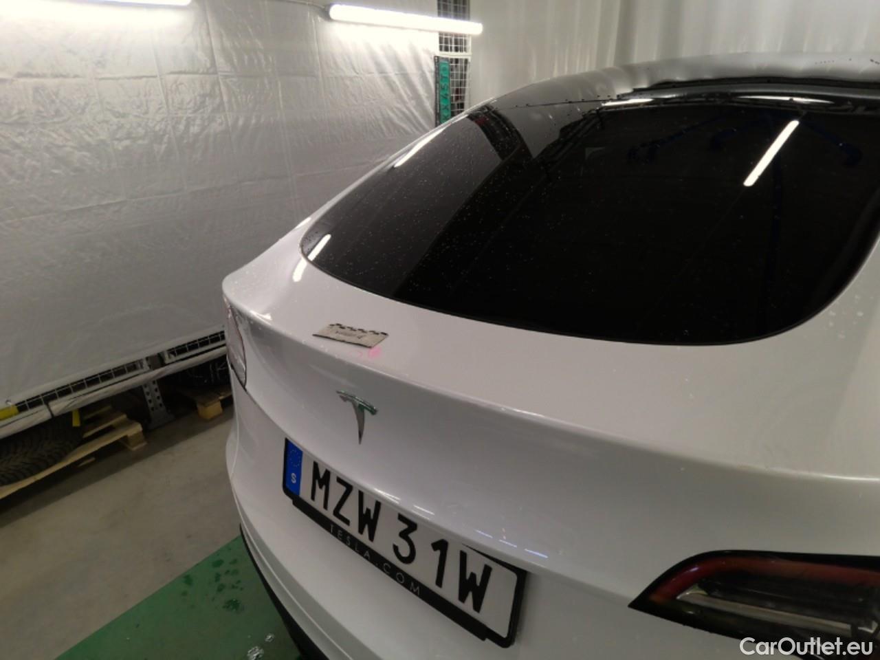  Tesla  Model Y  Long-Range AWD #22