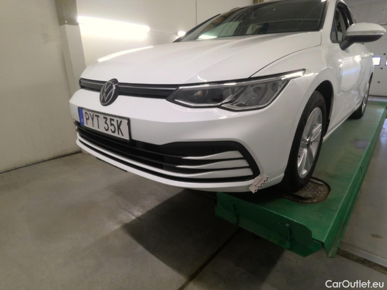  Volkswagen  Golf  SC 1.5 eTSI 130 Aut #8