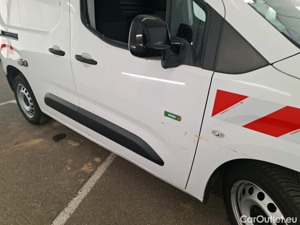  Citroen  Berlingo  Fourgon Club M 1000 1.2 PureTech 130CV BVA8 E6d #5