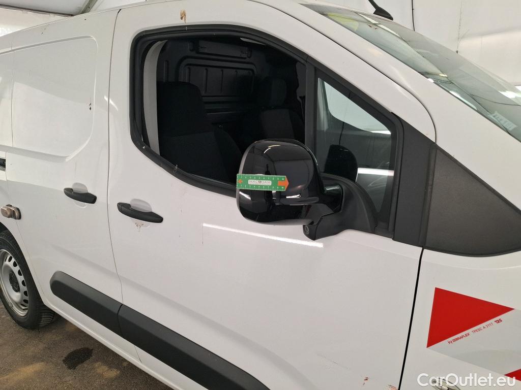  Citroen  Berlingo  Fourgon Club M 1000 1.2 PureTech 130CV BVA8 E6d #26