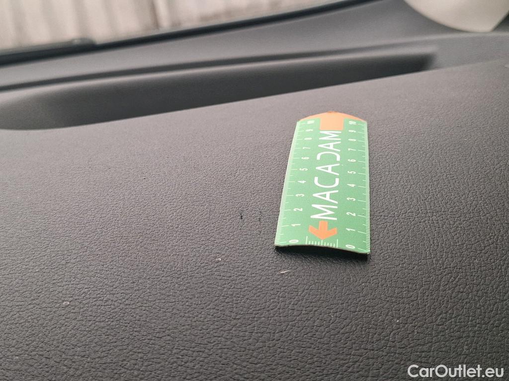  Ford  Transit Connect FORD  / 2018 / 4P / Fourgonnette 1.0E100 E85 L2 TREND BUS NAV #20