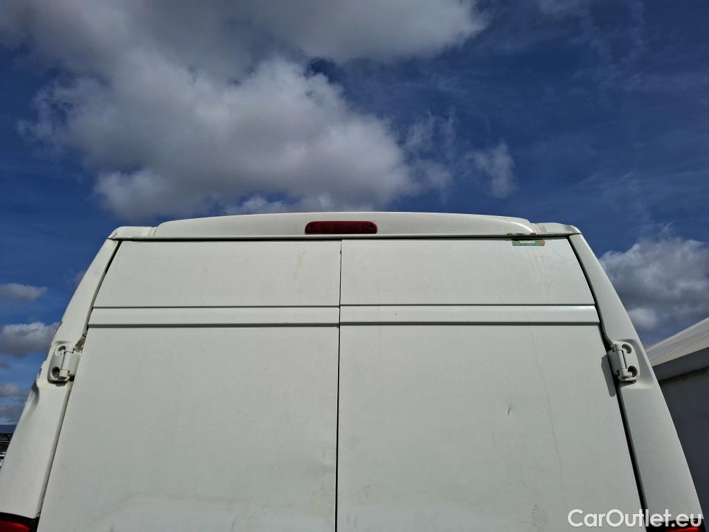  Peugeot  Boxer PEUGEOT  VU 4p Fourgon 20 BLUEHDI 110 PREMIUM PACK 333 L2H2 #107