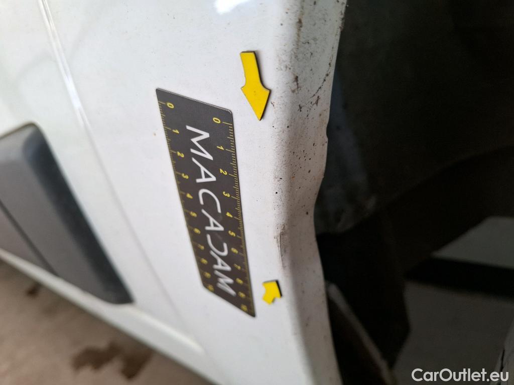  Citroen  Jumper  Fourgon Grand Volume 33 L2H2 Driver BlueHDi 140 Start&Stop 140CV BVM6 #8