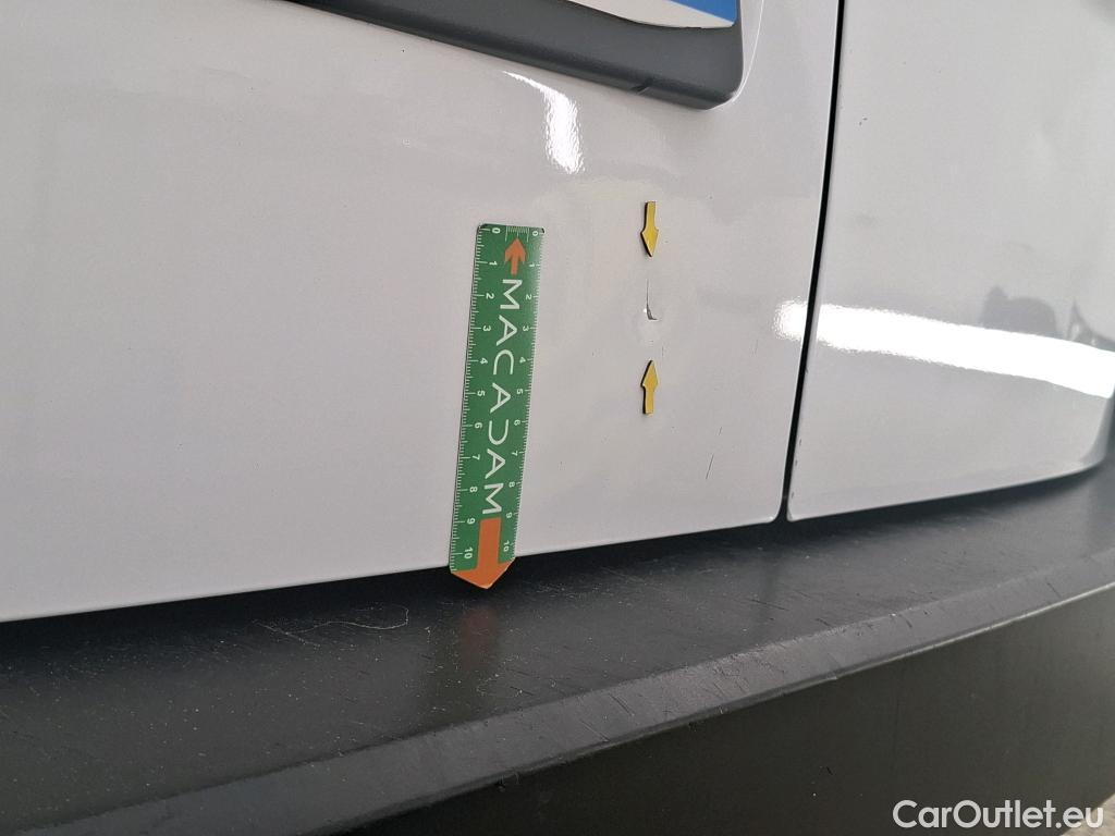 Ford  Transit Connect FORD  / 2018 / 4P / Fourgonnette 1.0E100 E85 L2 TREND BUS NAV #45
