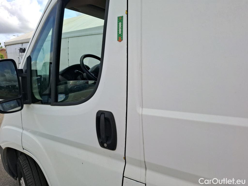  Peugeot  Boxer PEUGEOT  VU 4p Fourgon 20 BLUEHDI 110 PREMIUM PACK 333 L2H2 #88