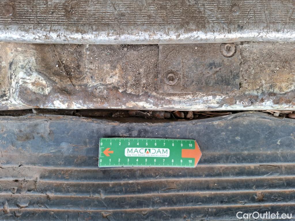  Peugeot  Boxer PEUGEOT  VU 4p Fourgon 20 BLUEHDI 110 PREMIUM PACK 333 L2H2 #103
