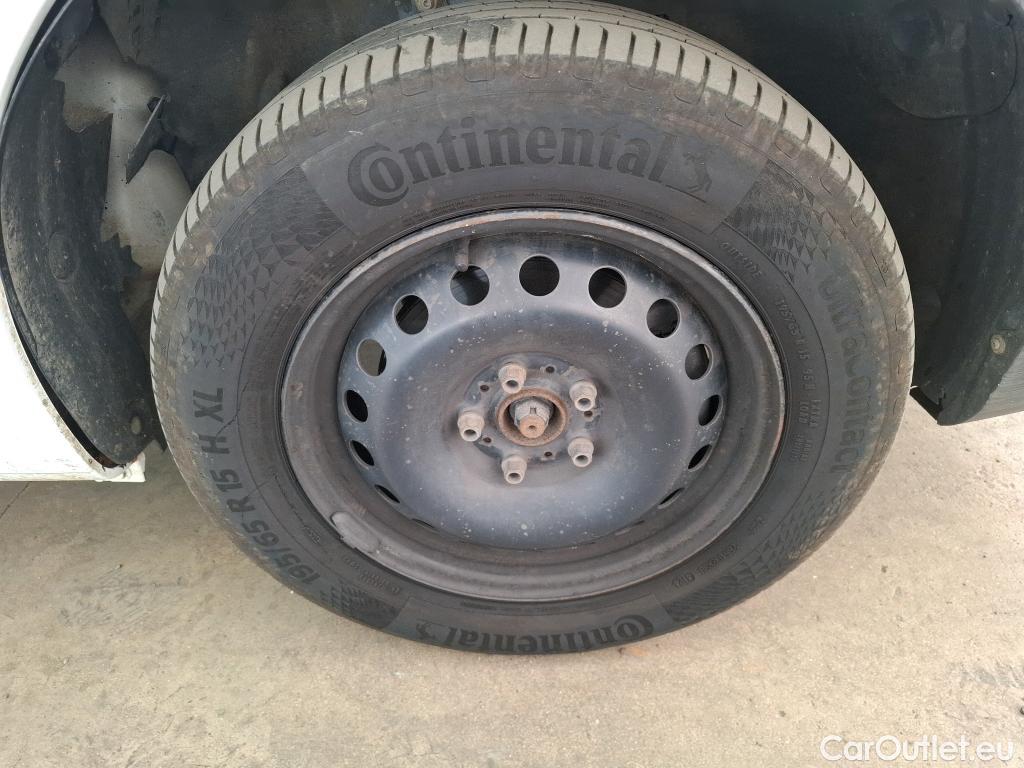  Renault  Kangoo  II Express Maxi Extra (Série Spéciale) 1.5 dCi 95CV BVM6 E6dT #50