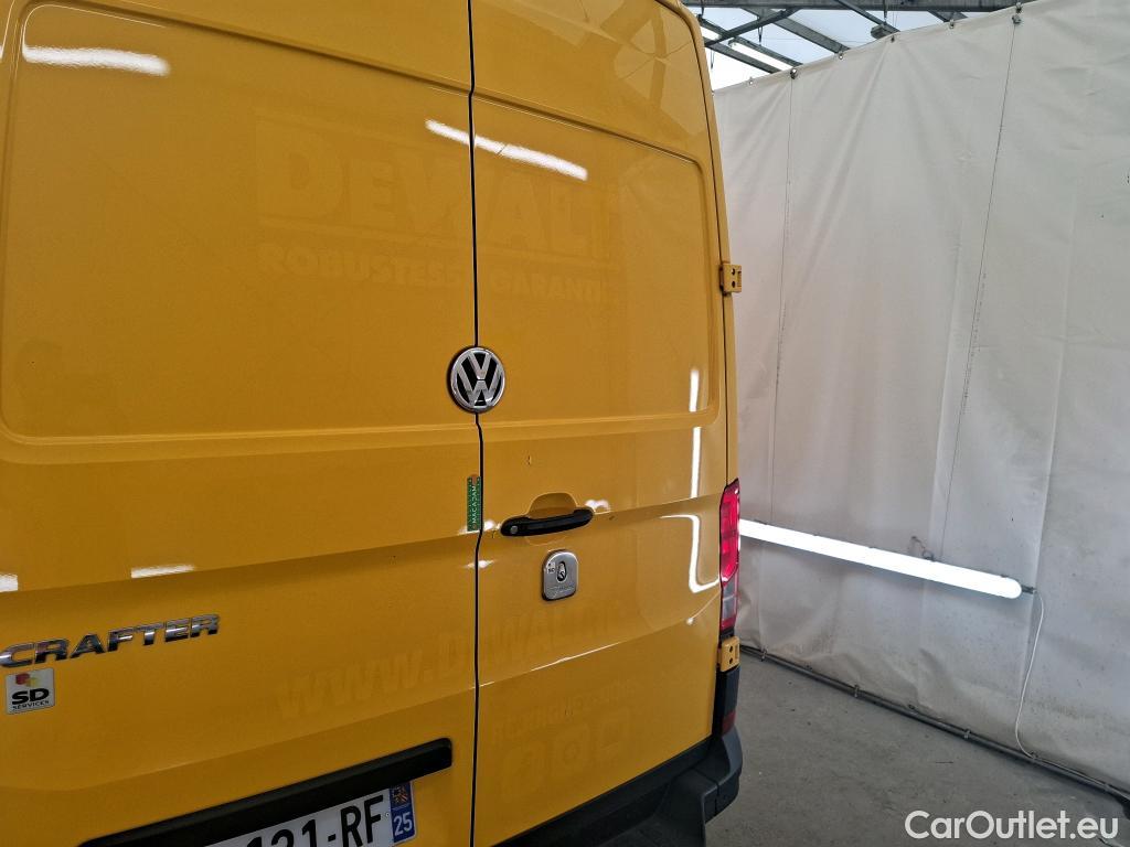  Volkswagen  Crafter  Fourgon Fourgon 35 mittlerer Radstand mit Hochdach FWD 2.0 #3