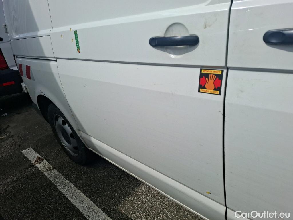  Volkswagen  Transporter VOLKSWAGEN  / 2019 / 4P / Fourgon tôlé 2.0 TDi 150 4MO L1H1 Business Line #29