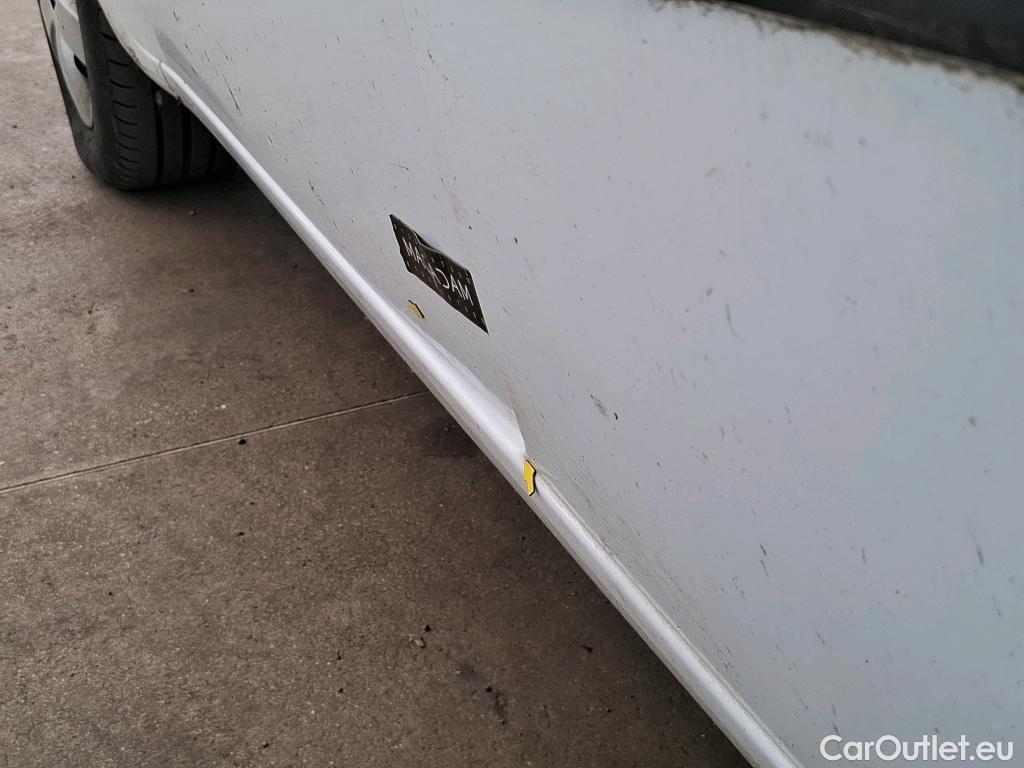  Renault  Kangoo  II Express Maxi Extra (Série Spéciale) 1.5 dCi 95CV BVM6 E6dT #18