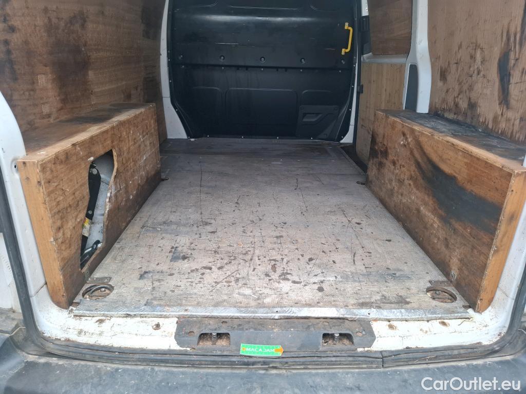  Volkswagen  Transporter VOLKSWAGEN  / 2019 / 4P / Fourgon tôlé 2.0 TDi 150 4MO L1H1 Business Line #45