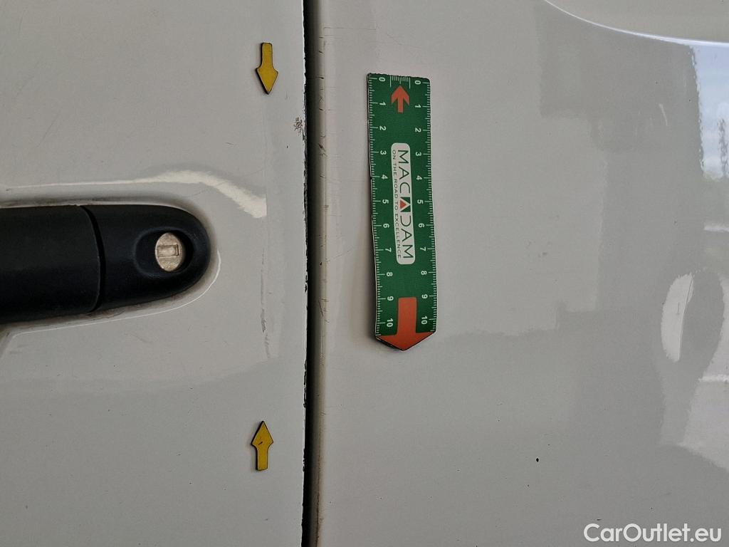  Renault  Kangoo  Express Maxi Extra (Série Spéciale) 1.5 #18
