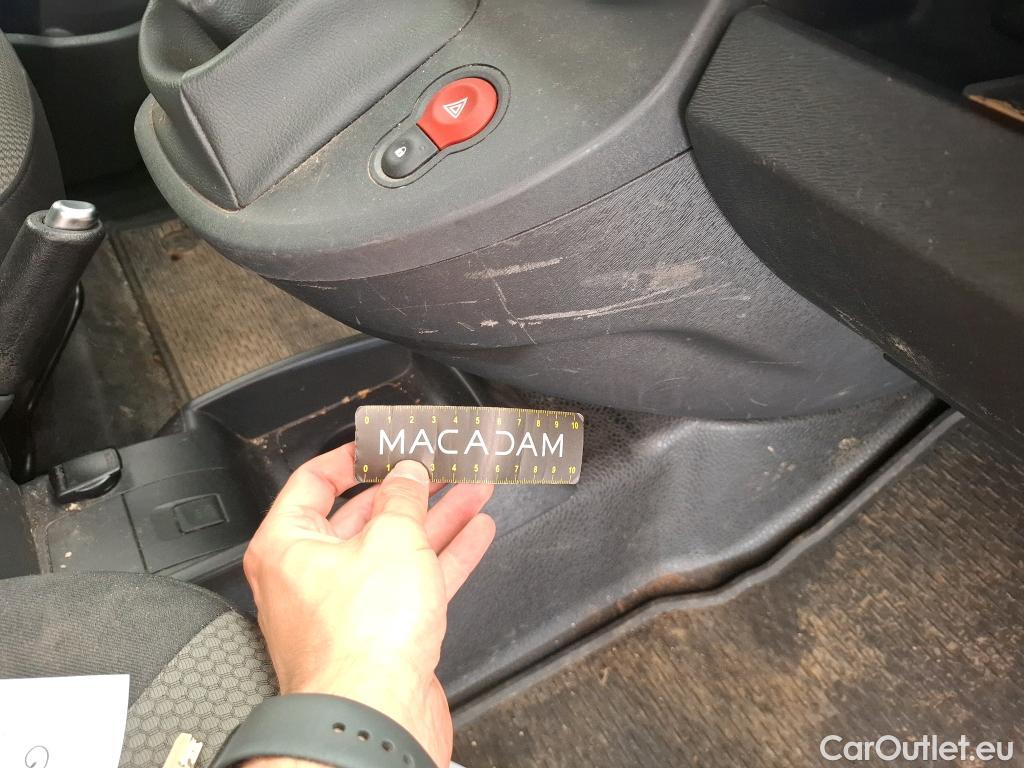  Renault  Kangoo  II Express Maxi Extra (Série Spéciale) 1.5 dCi 95CV BVM6 E6dT #35